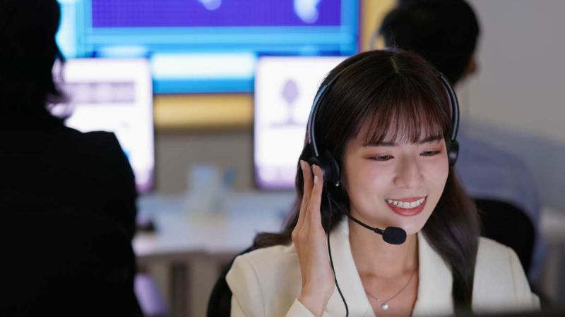 Xo88 còn có đội ngũ hỗ trợ khách hàng chuyên nghiệp và tận tâm